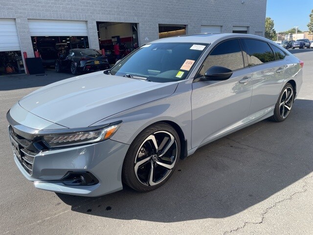 2021 Honda Accord Sport 2.0T photo 3