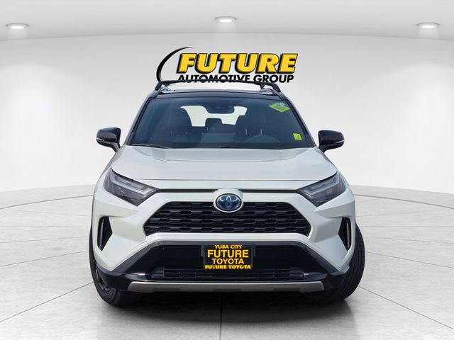 2022 Toyota RAV4 Hybrid XSE photo 2