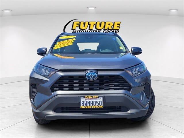 2021 Toyota RAV4 Hybrid LE photo 2