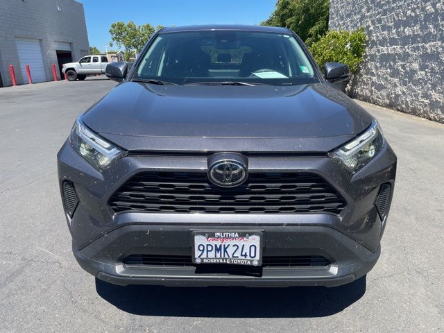 2024 Toyota RAV4 LE photo 2