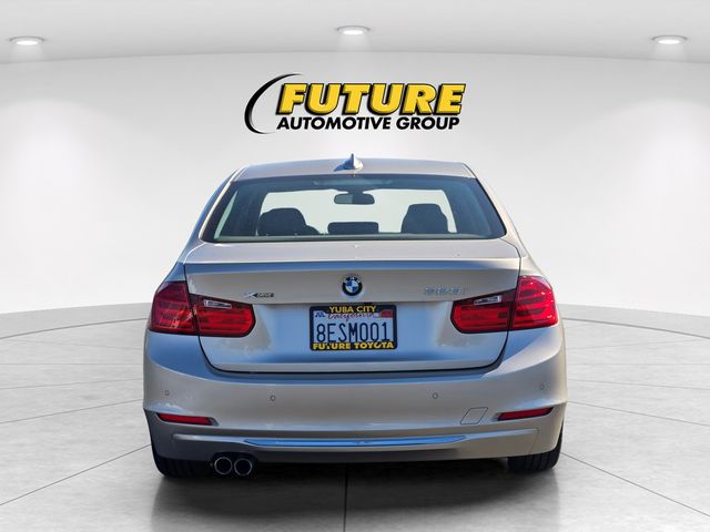 2015 BMW 3 Series 328i xDrive photo 5