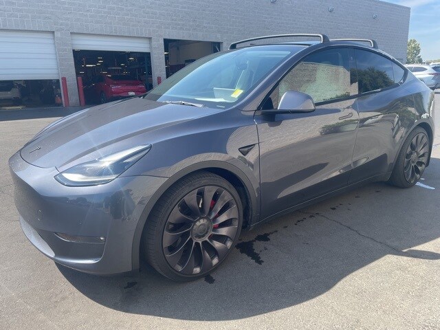 2021 Tesla Model Y Performance photo 3
