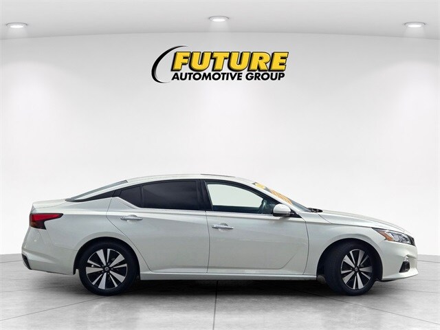2019 Nissan Altima 2.5 SL photo 3