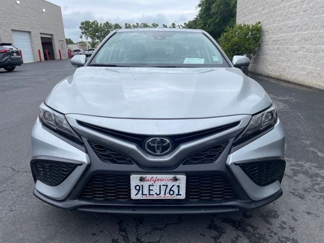 2024 Toyota Camry SE photo 2