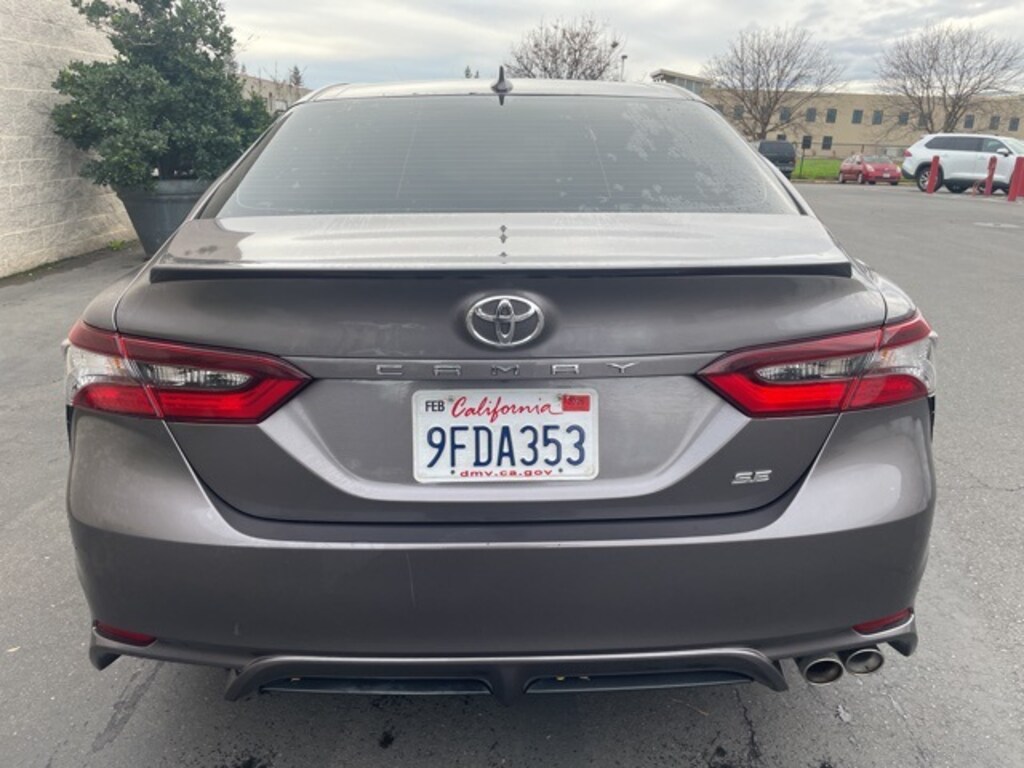 Used 2023 Toyota Camry SE Sedan