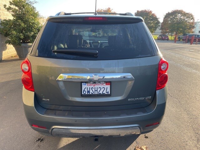 2013 Chevrolet Equinox LTZ photo 2