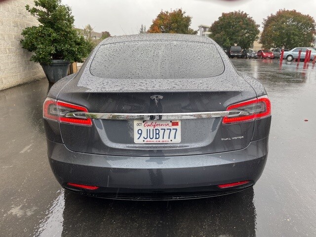 2020 Tesla Model S Long Range Plus photo 4