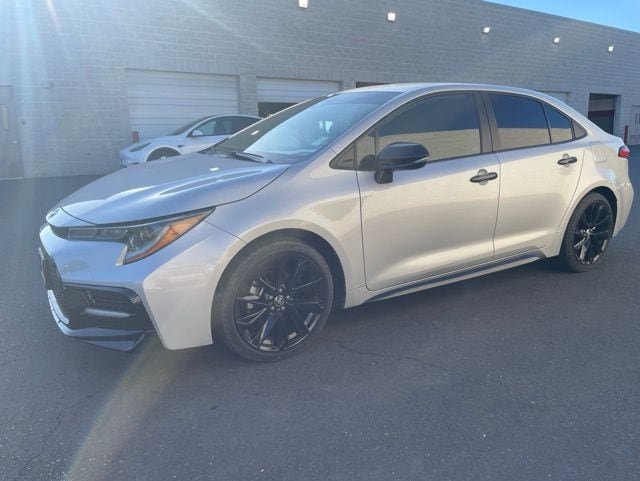 2022 Toyota Corolla SE Nightshade photo 3