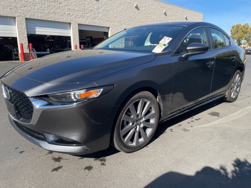 Used 2025 Mazda Mazda3 2.5 S Preferred Package Sedan
