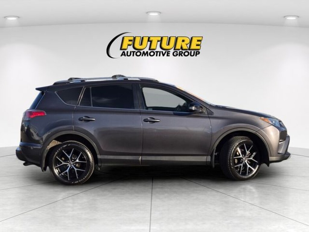 Used 2016 Toyota RAV4 SE SUV