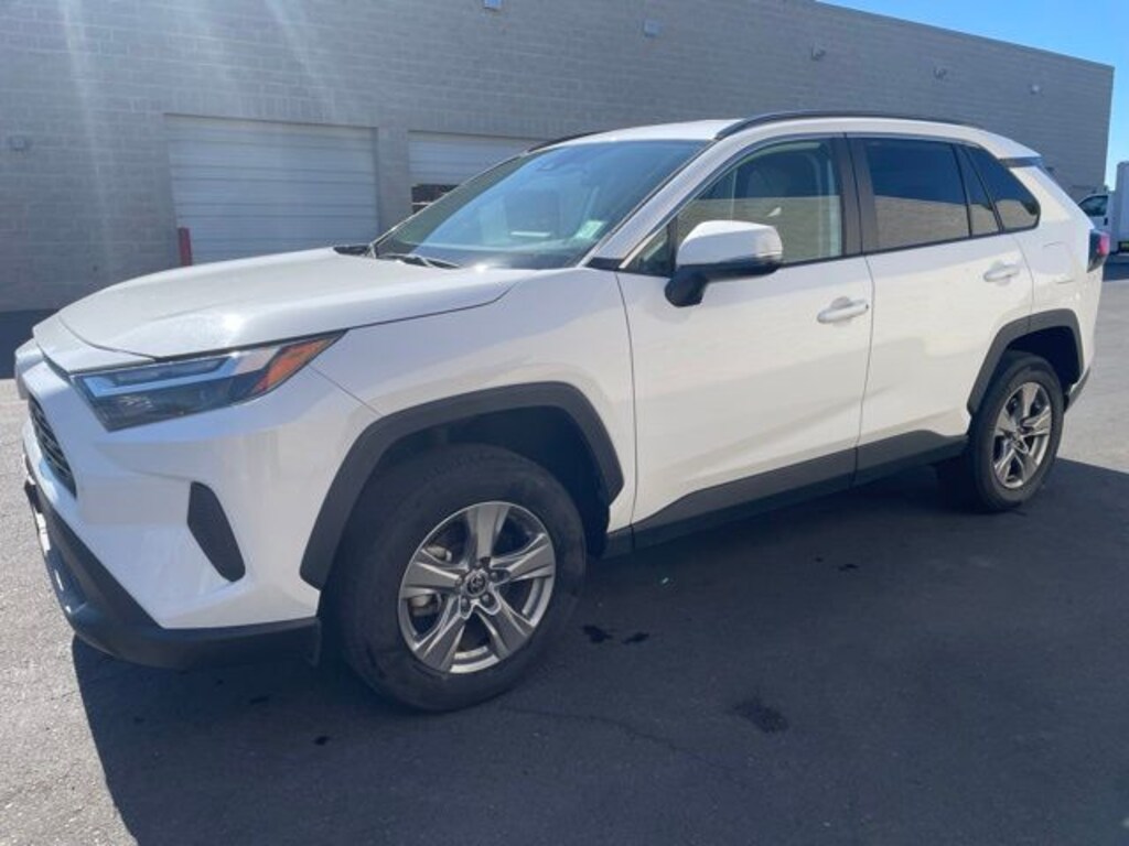 Used 2025 Toyota RAV4 XLE SUV