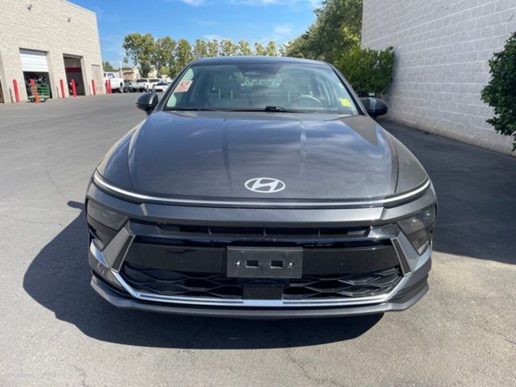 Used 2025 Hyundai Sonata SEL Sedan