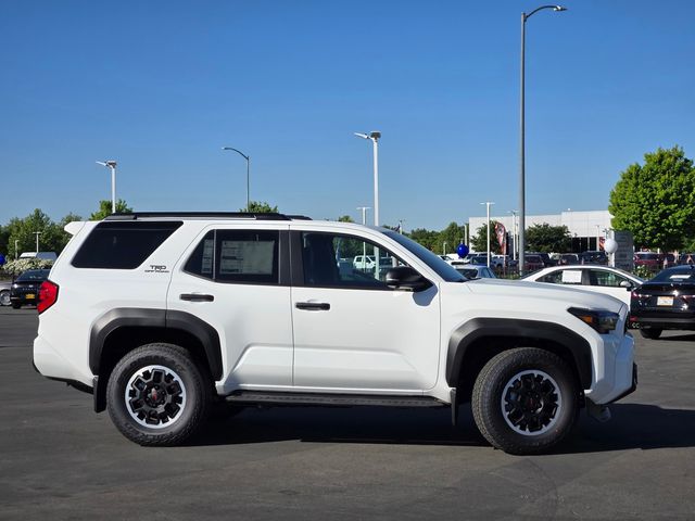 2026 Toyota 4Runner TRD Off-Road Premium photo 3
