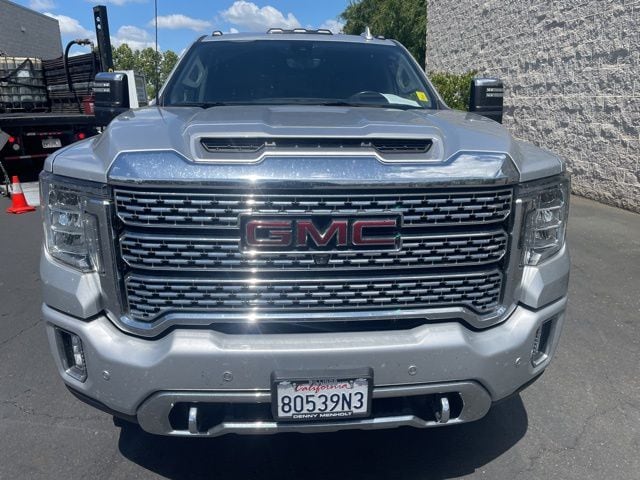 2020 GMC Sierra 3500HD Denali photo 2