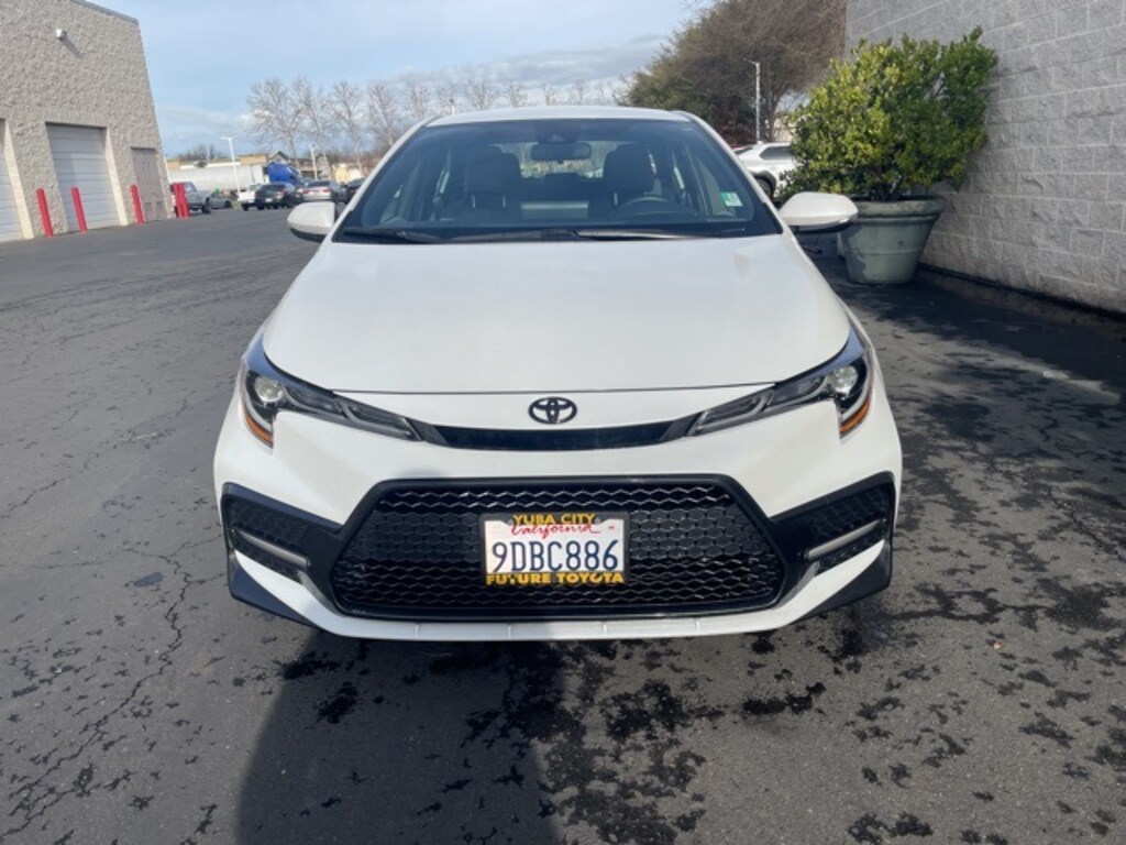 Used 2022 Toyota Corolla SE Sedan