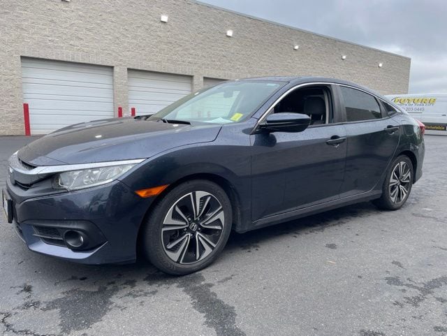 2018 Honda Civic EX-T photo 3