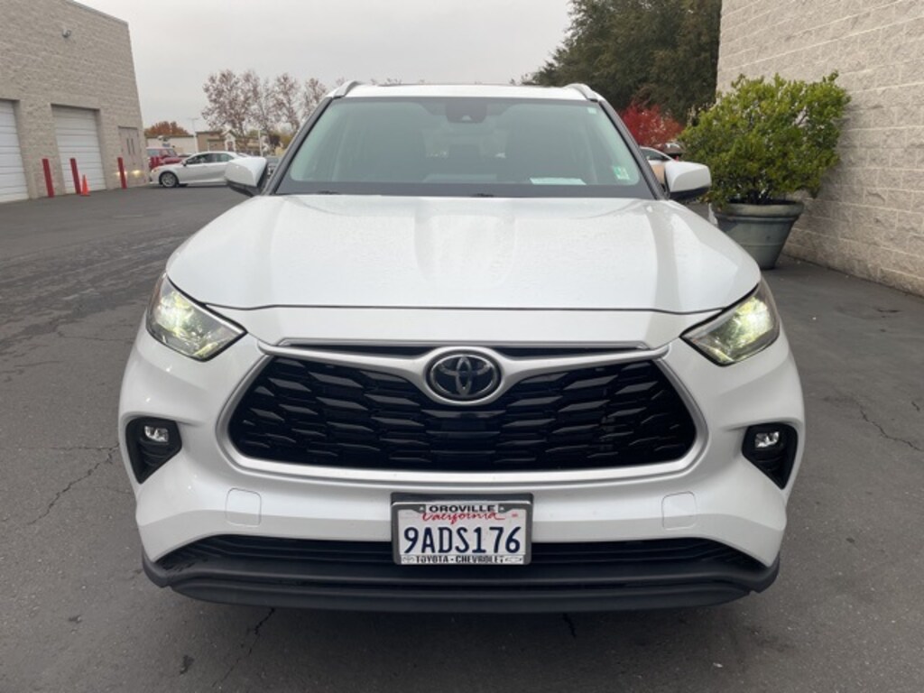 Used 2022 Toyota Highlander XLE SUV