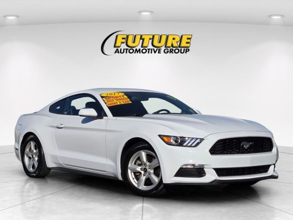Used 2017 Ford Mustang V6 Coupe