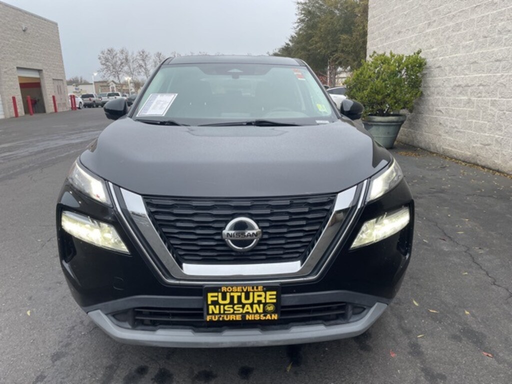 Used 2021 Nissan Rogue SV SUV