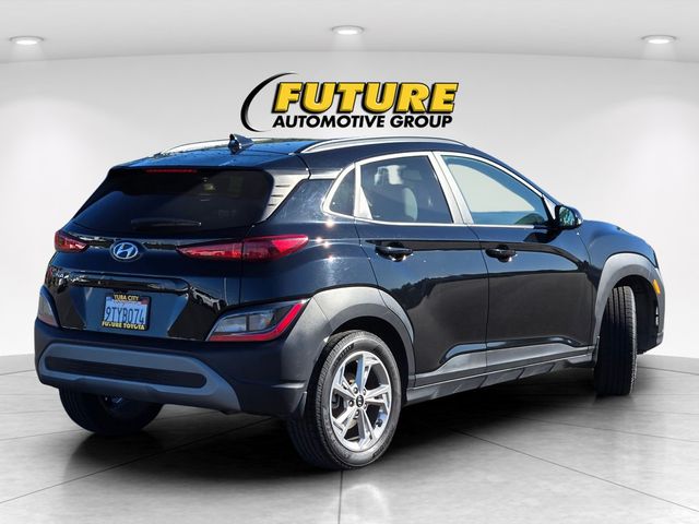 2022 Hyundai Kona SEL photo 4