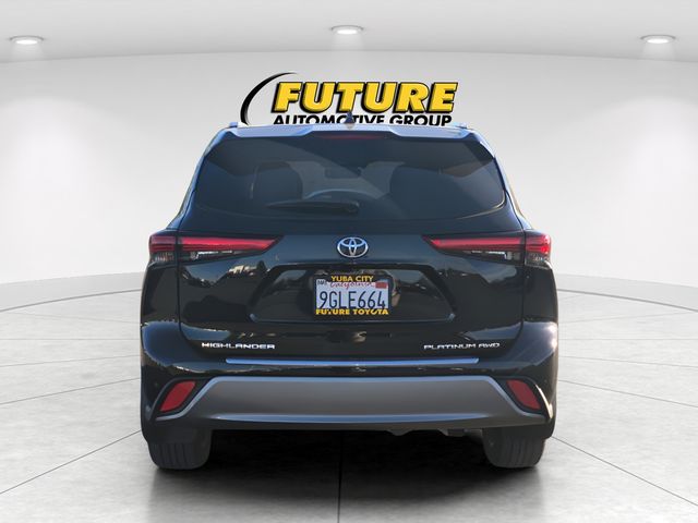 2023 Toyota Highlander Platinum photo 5