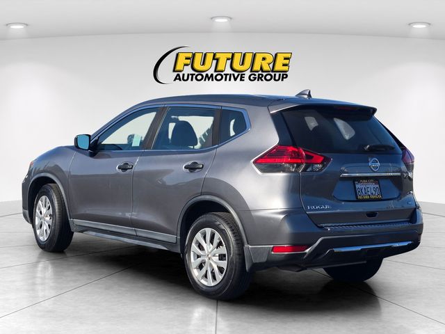 2017 Nissan Rogue S photo 6