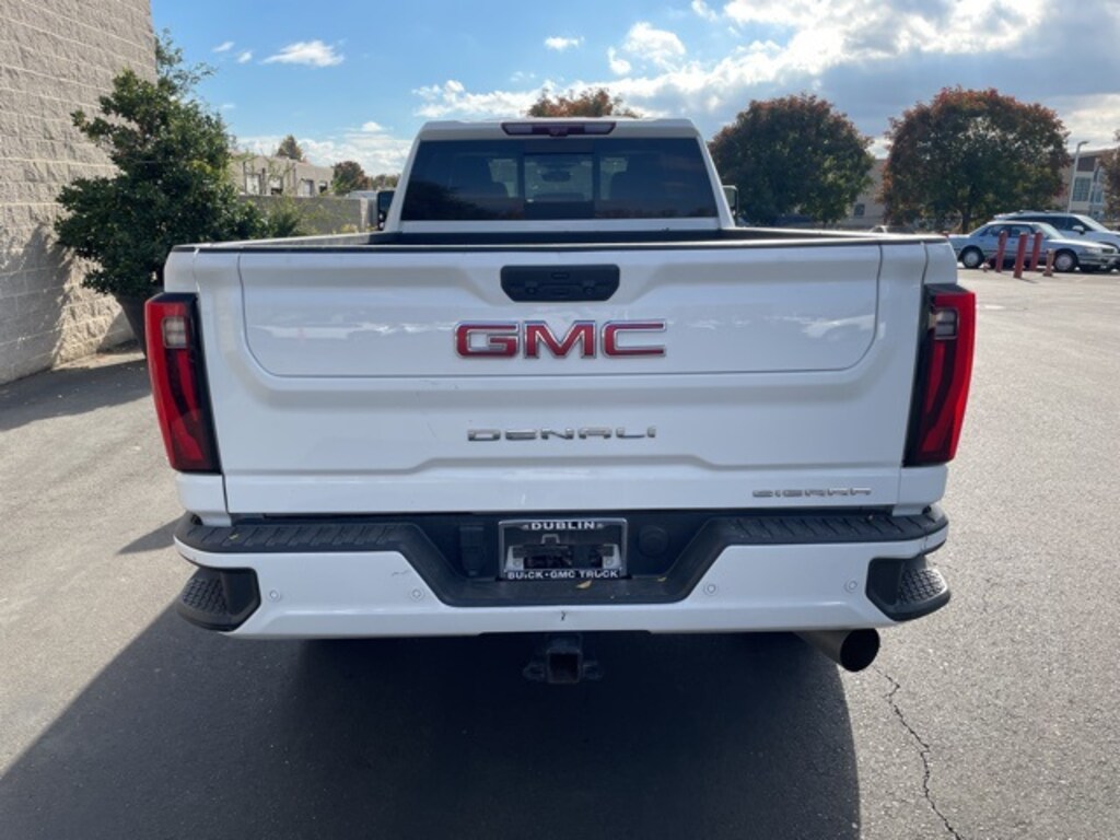 Used 2024 GMC Sierra 2500HD Denali Truck