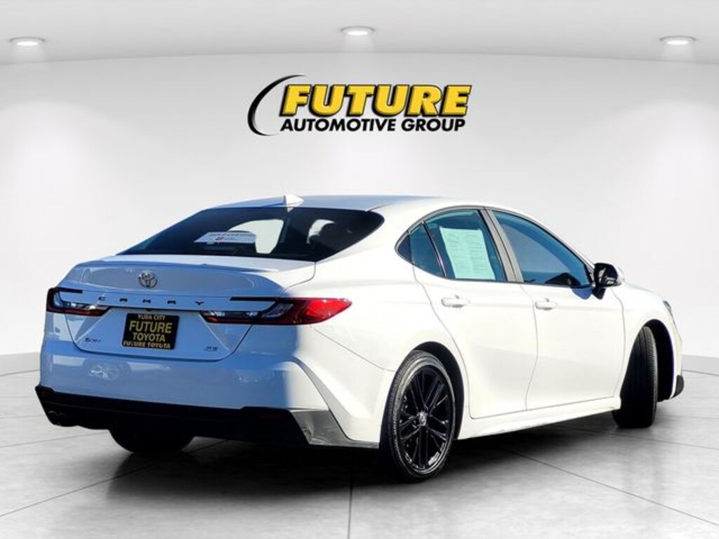 Certified 2025 Toyota Camry SE Sedan