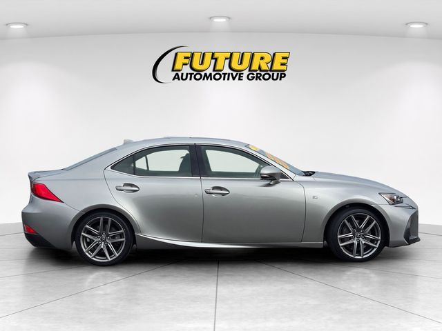 2017 LEXUS IS 350 photo 3