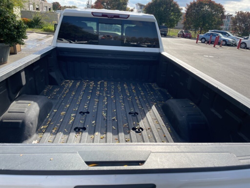 Used 2024 GMC Sierra 2500HD Denali Truck