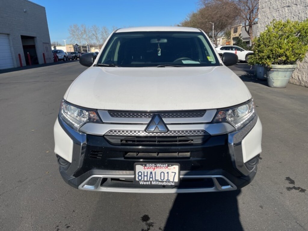 Used 2019 Mitsubishi Outlander ES SUV