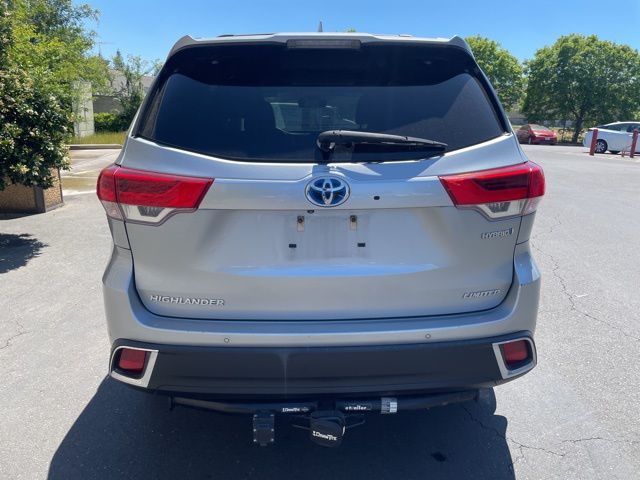 2017 Toyota Highlander Hybrid Limited photo 4
