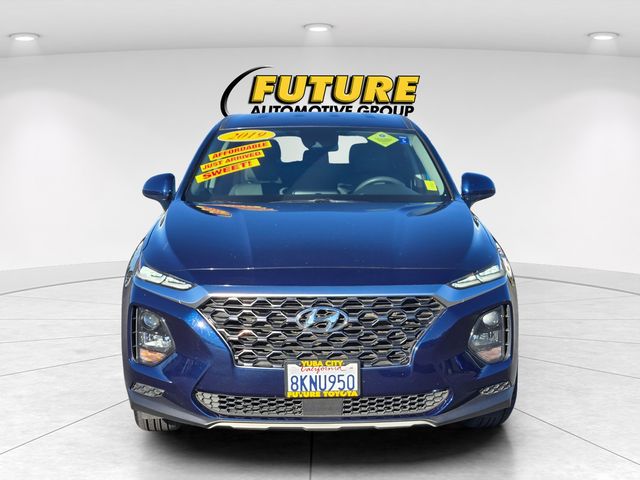 2019 Hyundai Santa Fe SE photo 3