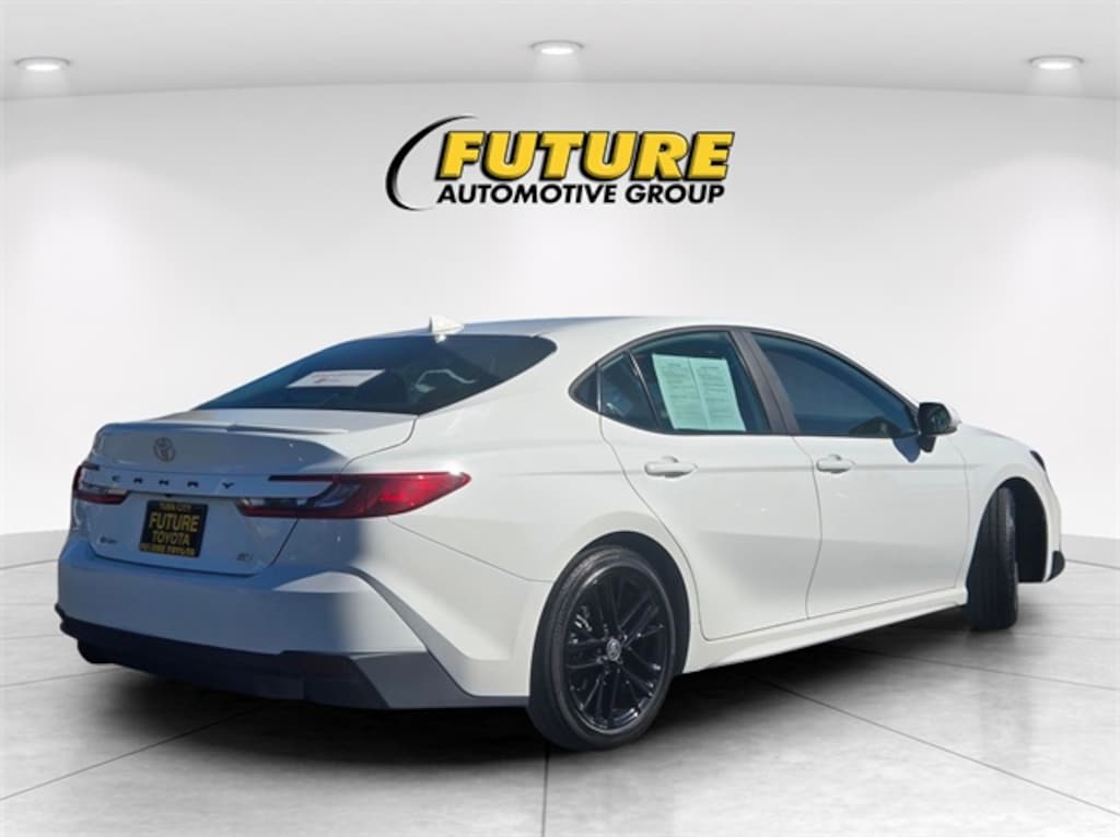 Certified 2025 Toyota Camry SE Sedan