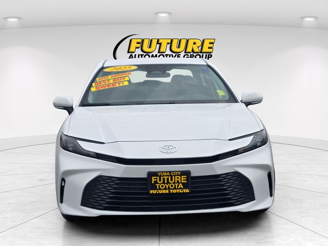 2025 Toyota Camry LE photo 2
