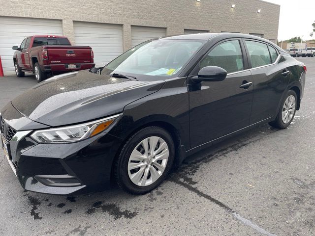 2022 Nissan Sentra S photo 3