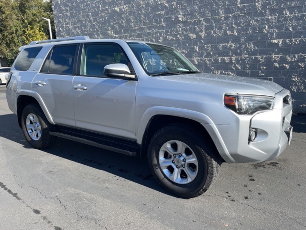 Used 2015 Toyota 4Runner SR5 SUV