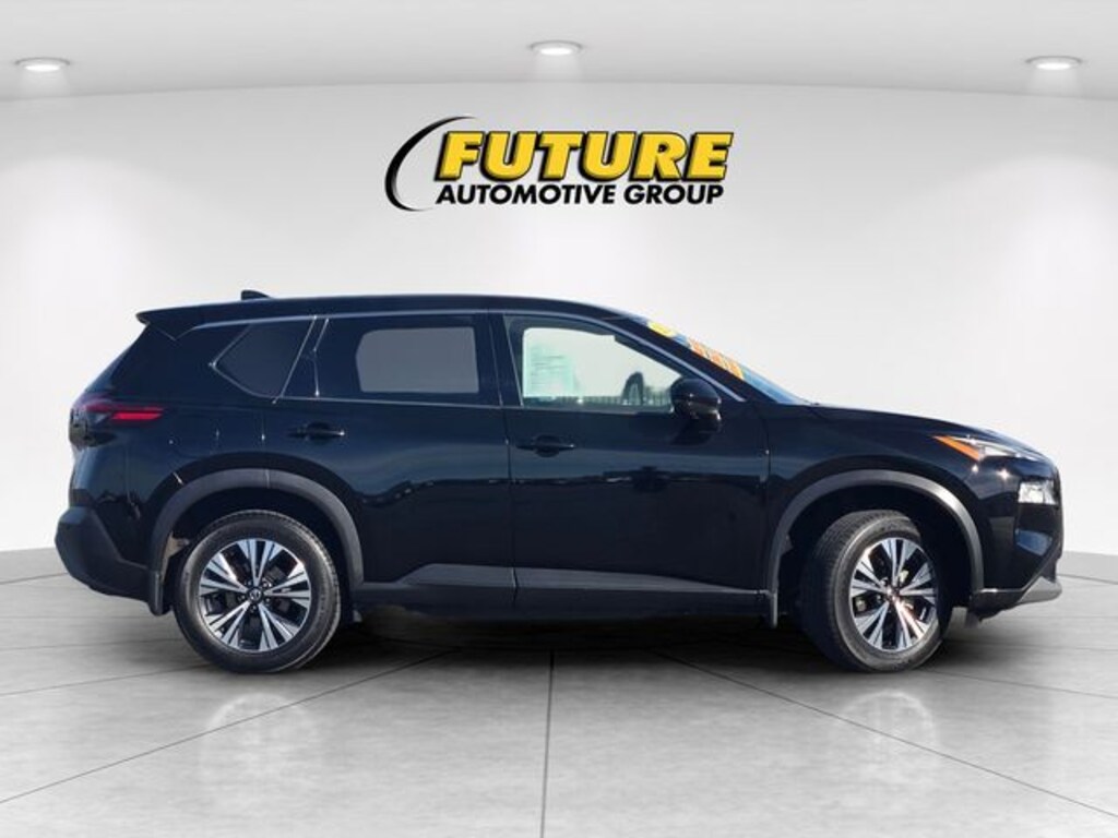 Used 2021 Nissan Rogue SV SUV