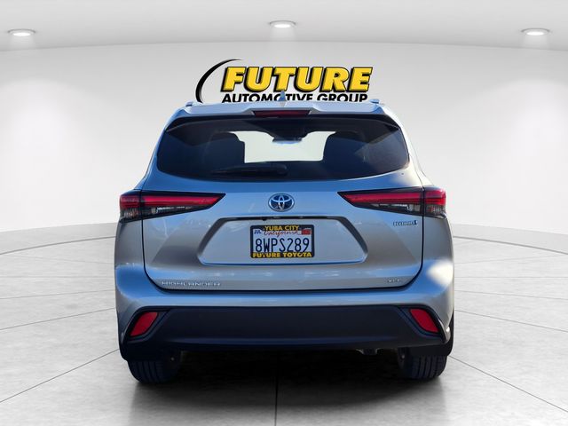 2021 Toyota Highlander Hybrid XLE photo 6