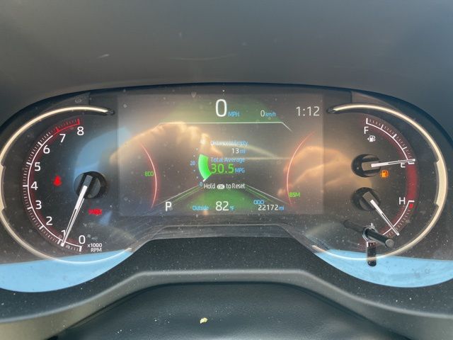 2024 Toyota RAV4 LE photo 5