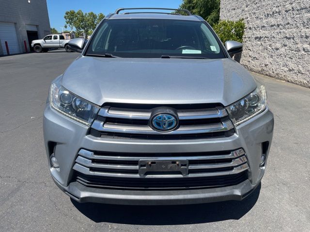 2017 Toyota Highlander Hybrid Limited photo 2