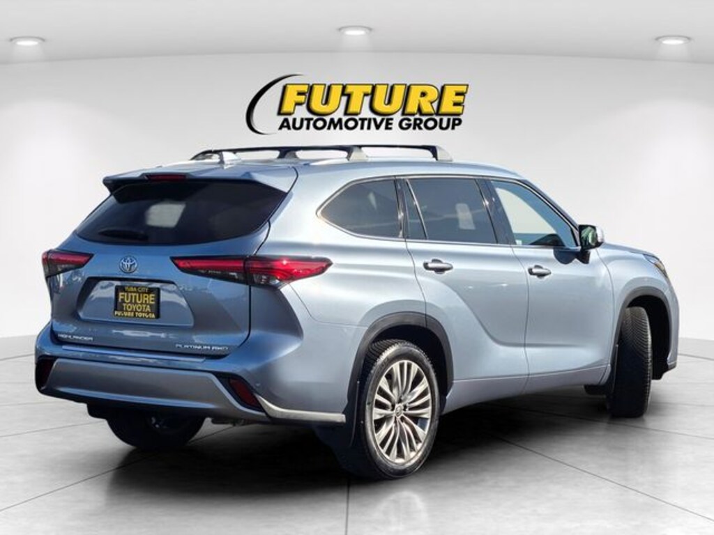 Used 2021 Toyota Highlander Platinum SUV