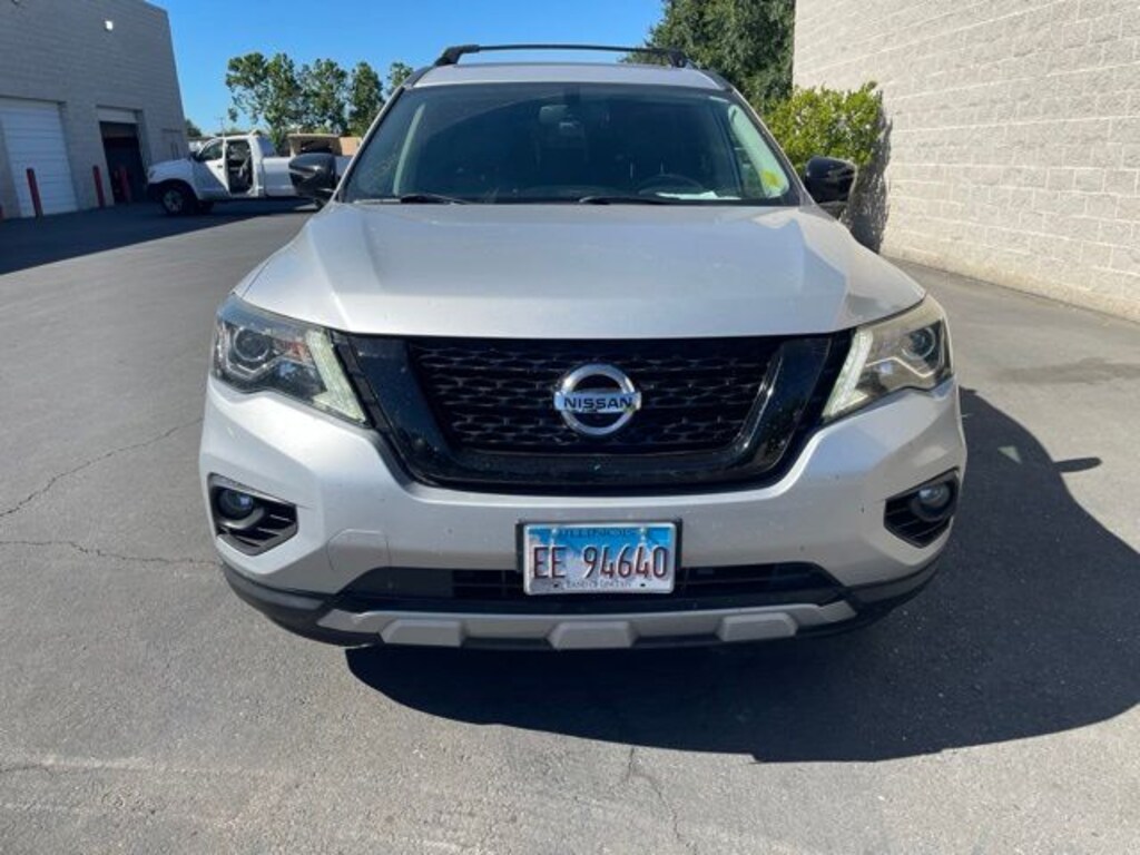 Used 2019 Nissan Pathfinder SL SUV