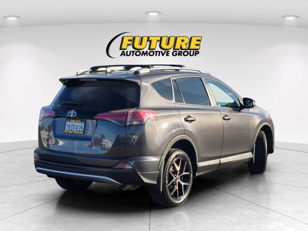 Used 2016 Toyota RAV4 SE SUV