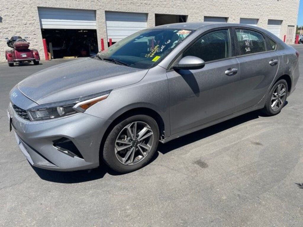 Used 2023 Kia Forte LXS Sedan