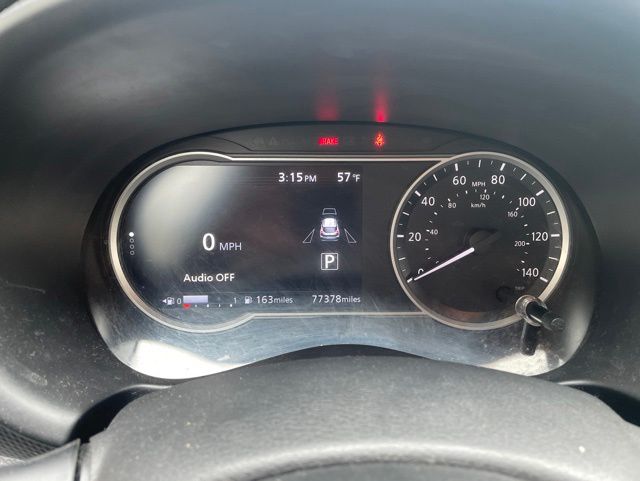 2019 Nissan Kicks SV photo 5