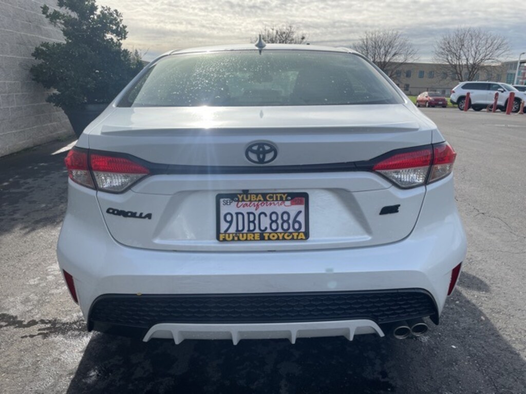 Used 2022 Toyota Corolla SE Sedan