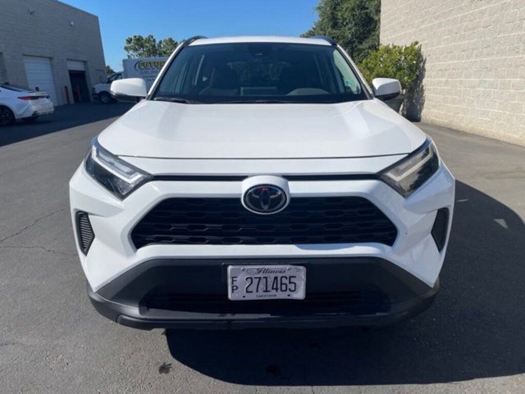Used 2025 Toyota RAV4 XLE SUV
