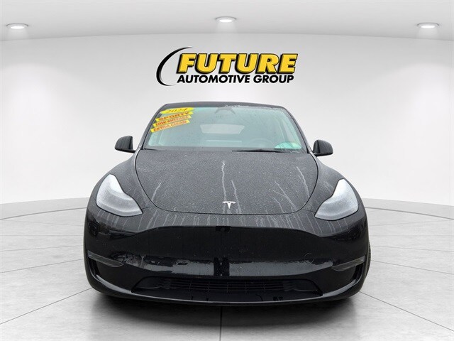 2024 Tesla Model Y Standard Range photo 2