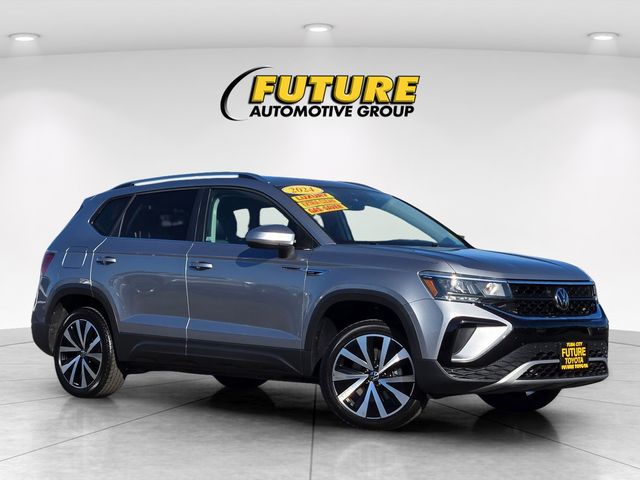 2024 Volkswagen Taos